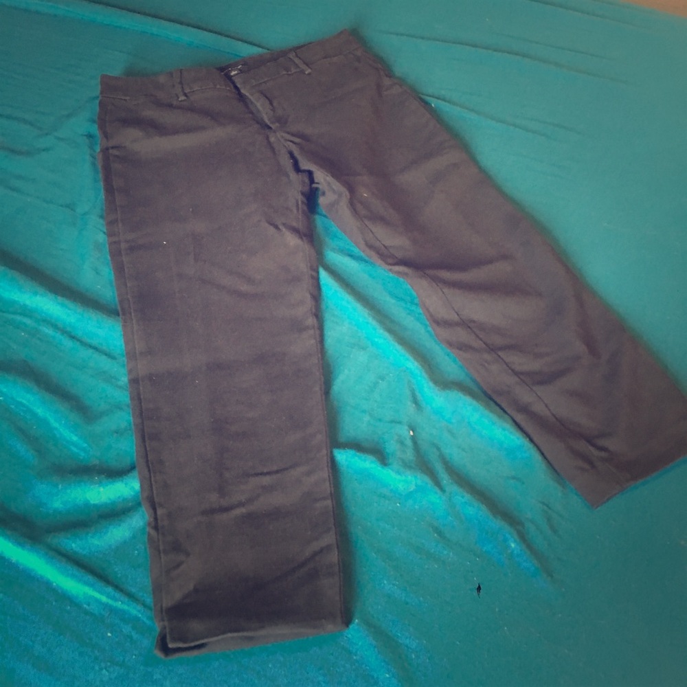 Tommy Hilfiger Black Size 6 Capris